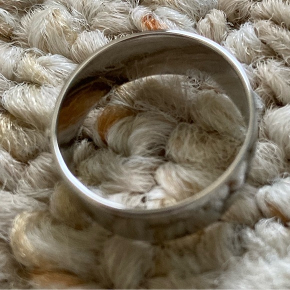 Vanessa Mooney silver stackable layering snake band ring - Picture 3 of 3